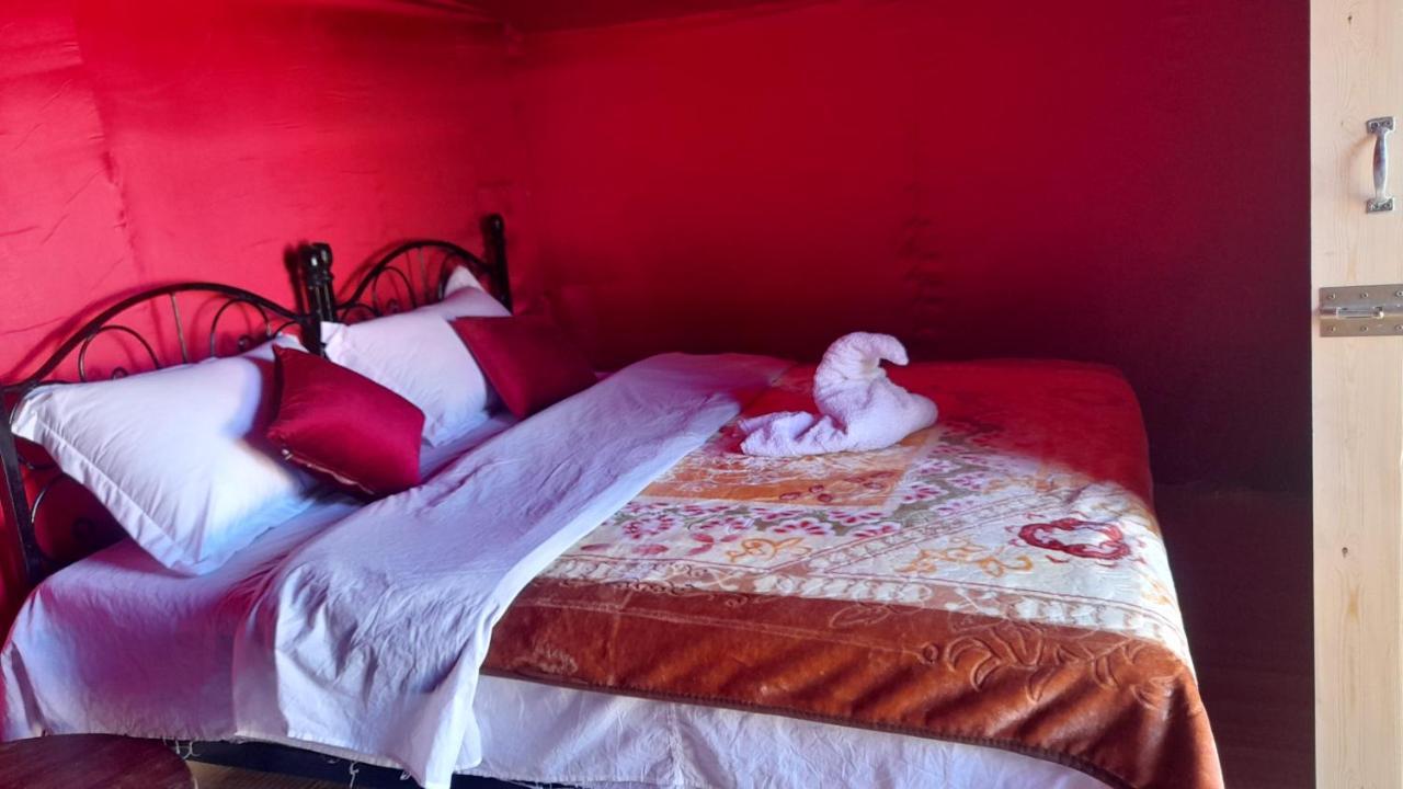 Luxury Trek Desert Camp Merzouga Εξωτερικό φωτογραφία