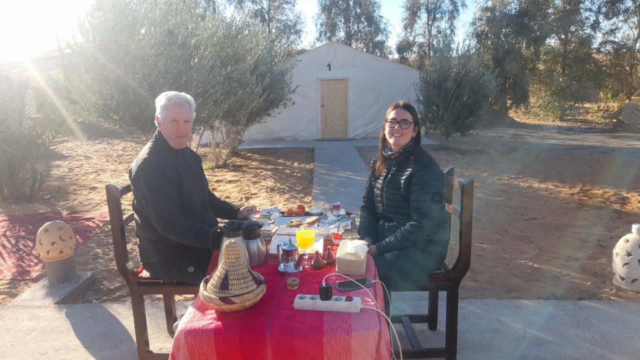 Luxury Trek Desert Camp Merzouga Εξωτερικό φωτογραφία