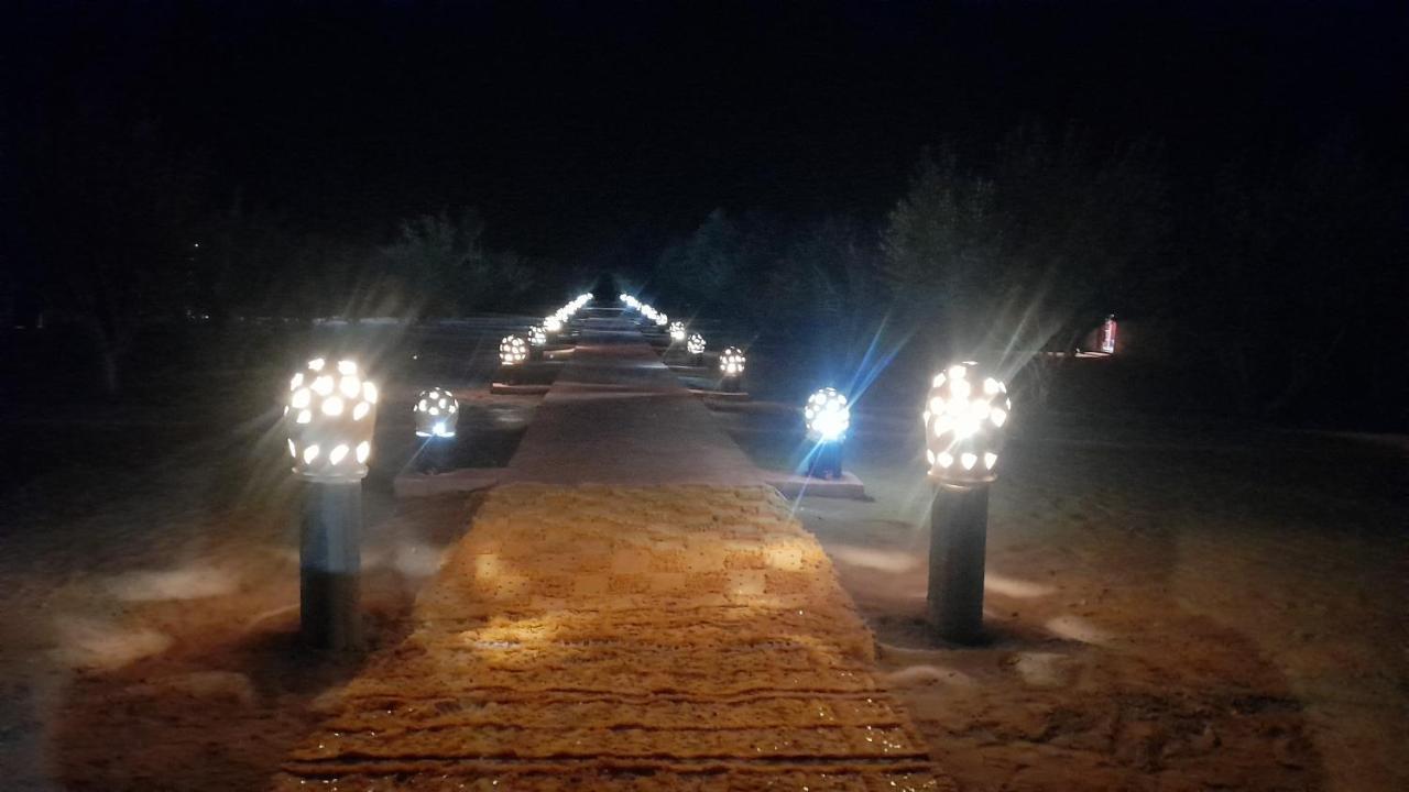 Luxury Trek Desert Camp Merzouga Εξωτερικό φωτογραφία